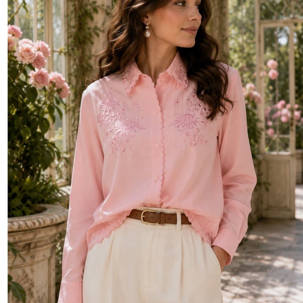 Vintage Pink Floral Embroidered Scalloped Trim Button Front Blouse size Medium - Picture 1 of 12